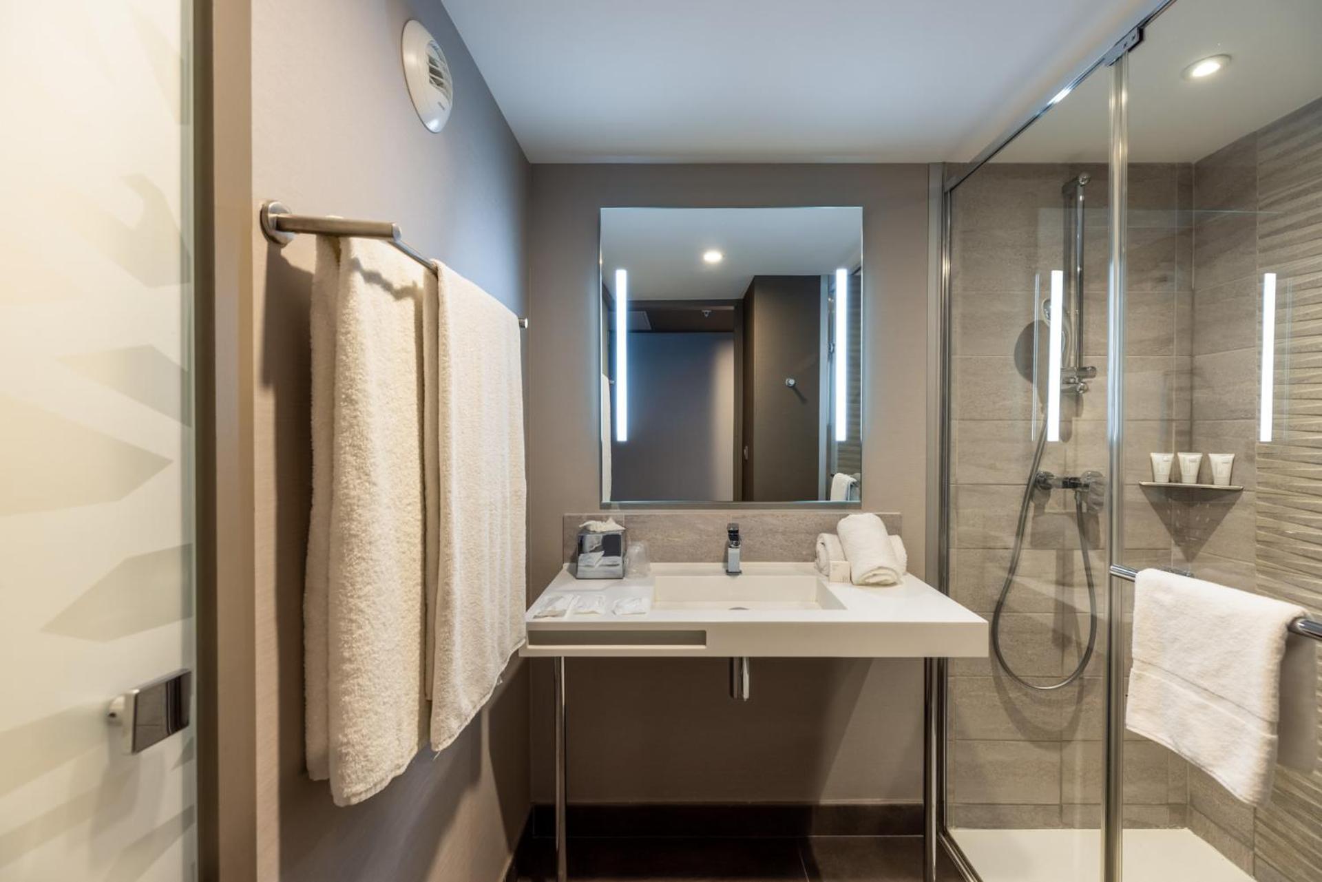 Ac Hotel By Marriott Marseille Prado Velodrome Zewnętrze zdjęcie