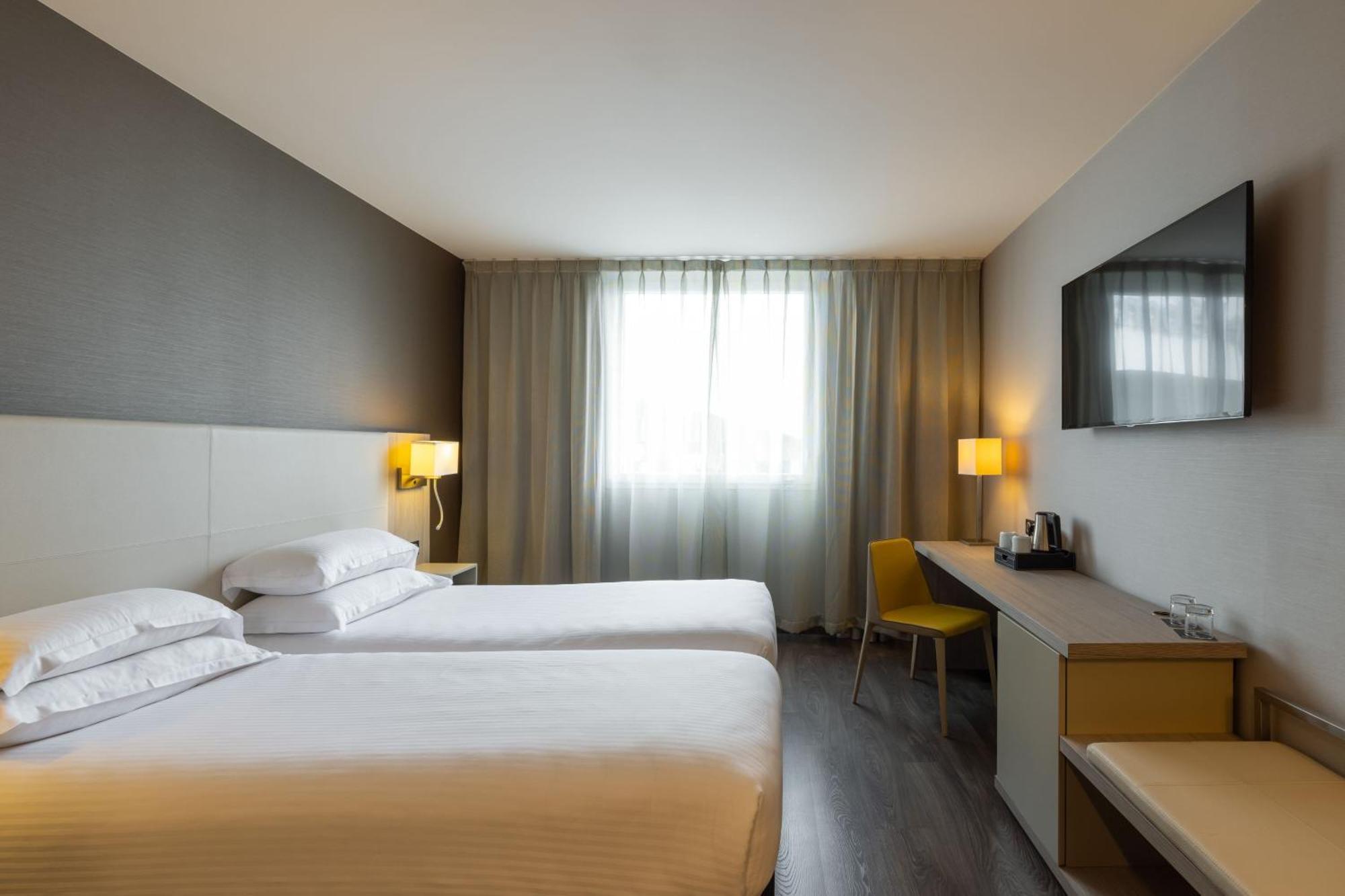 Ac Hotel By Marriott Marseille Prado Velodrome Zewnętrze zdjęcie