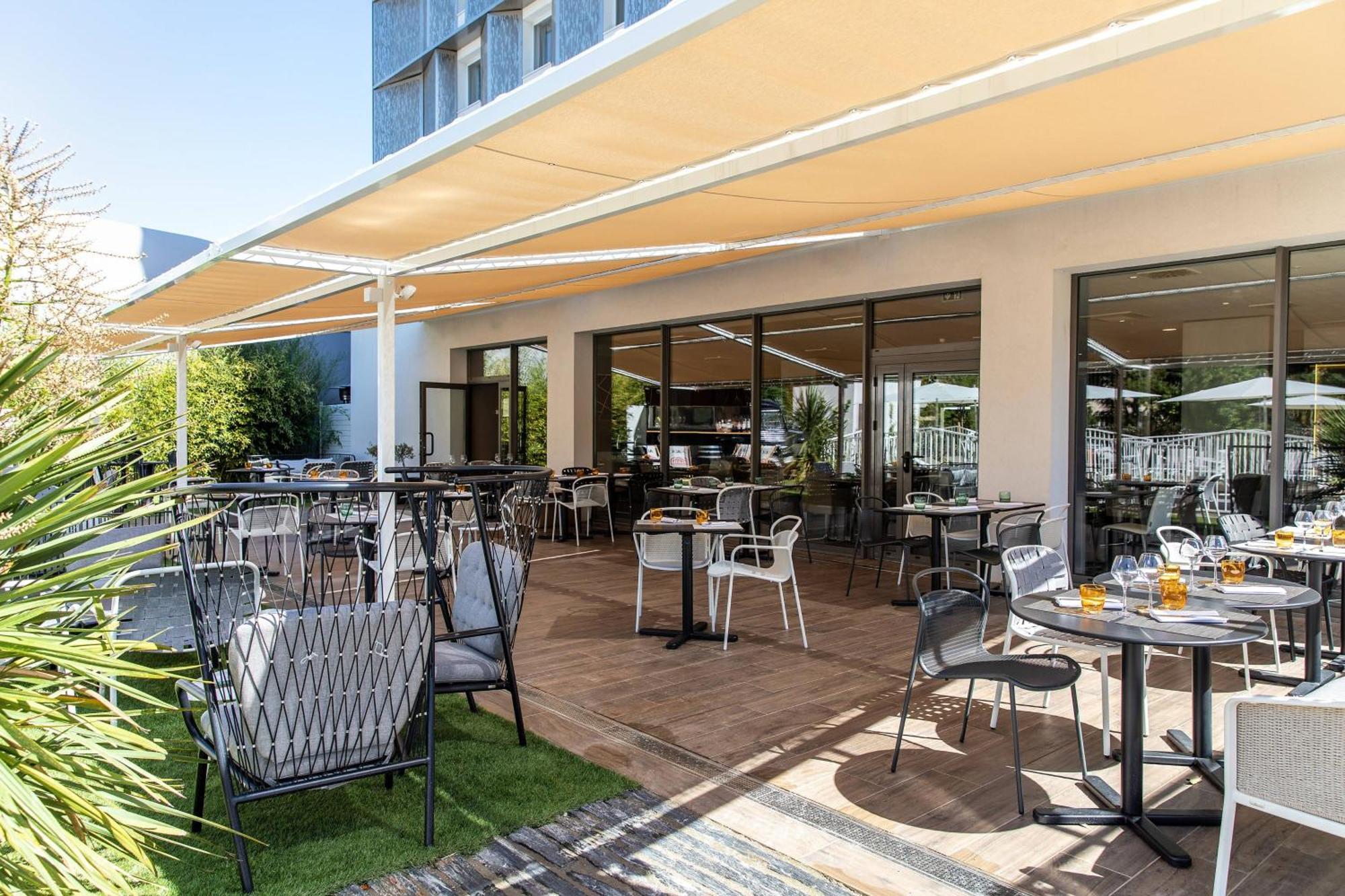 Ac Hotel By Marriott Marseille Prado Velodrome Zewnętrze zdjęcie